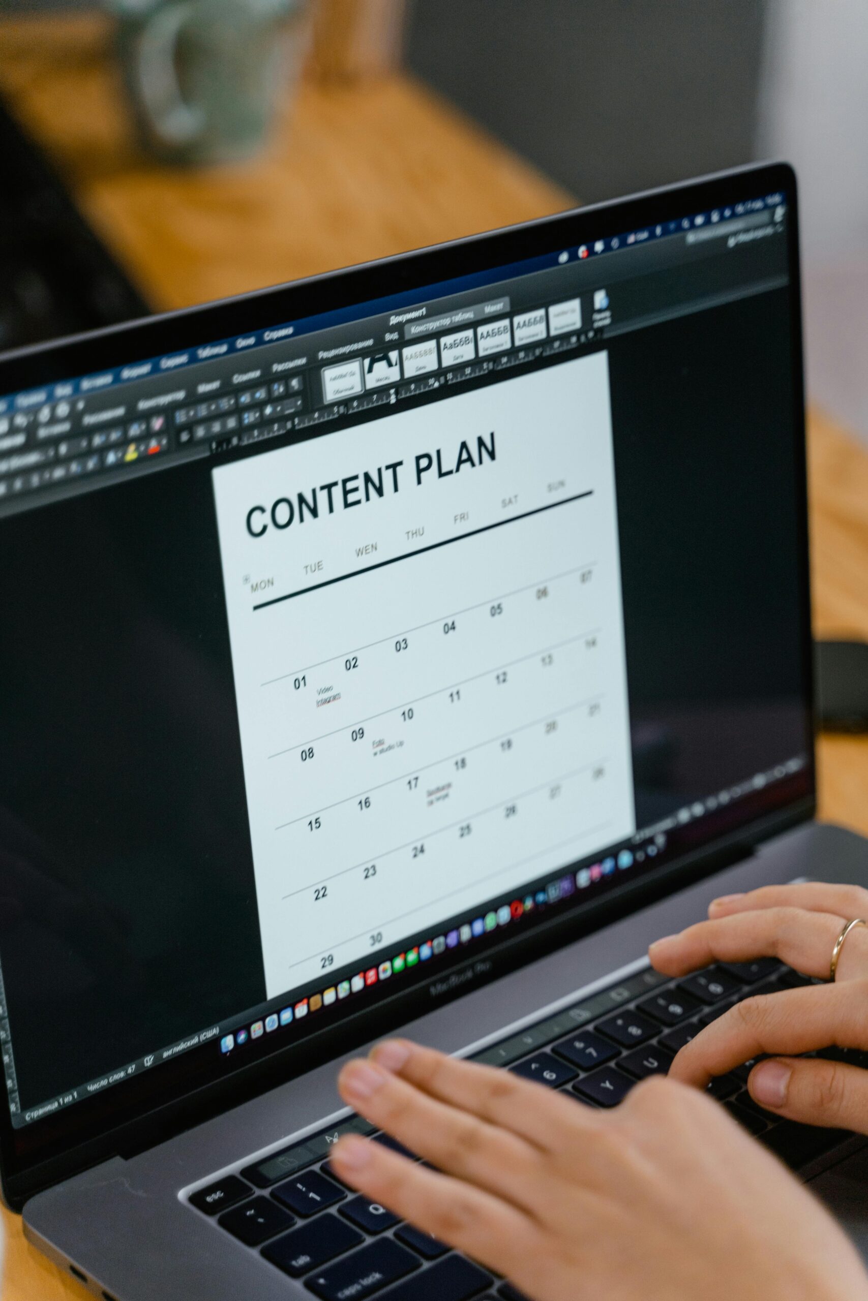 Content calendar, planning, content tools